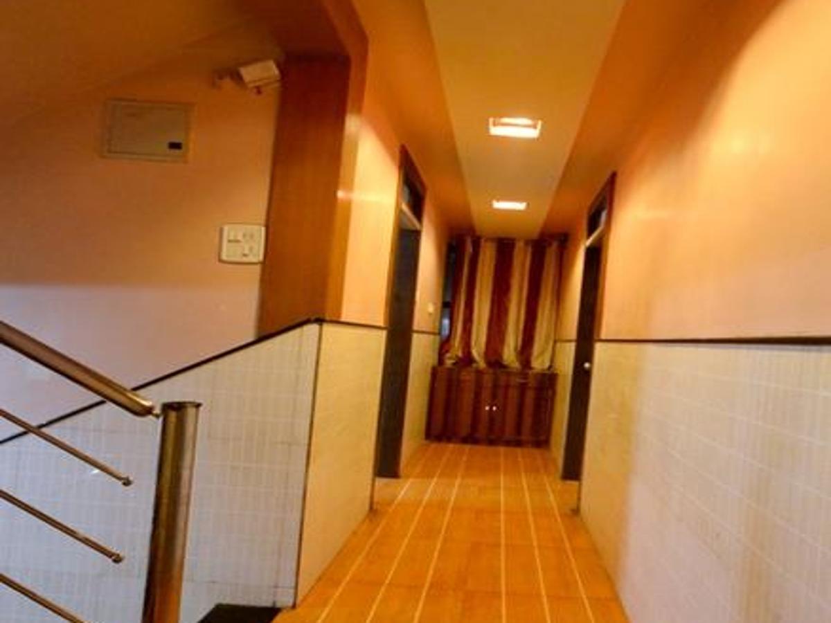 Hotel Sai Hari Prasad Shirdi Bagian luar foto